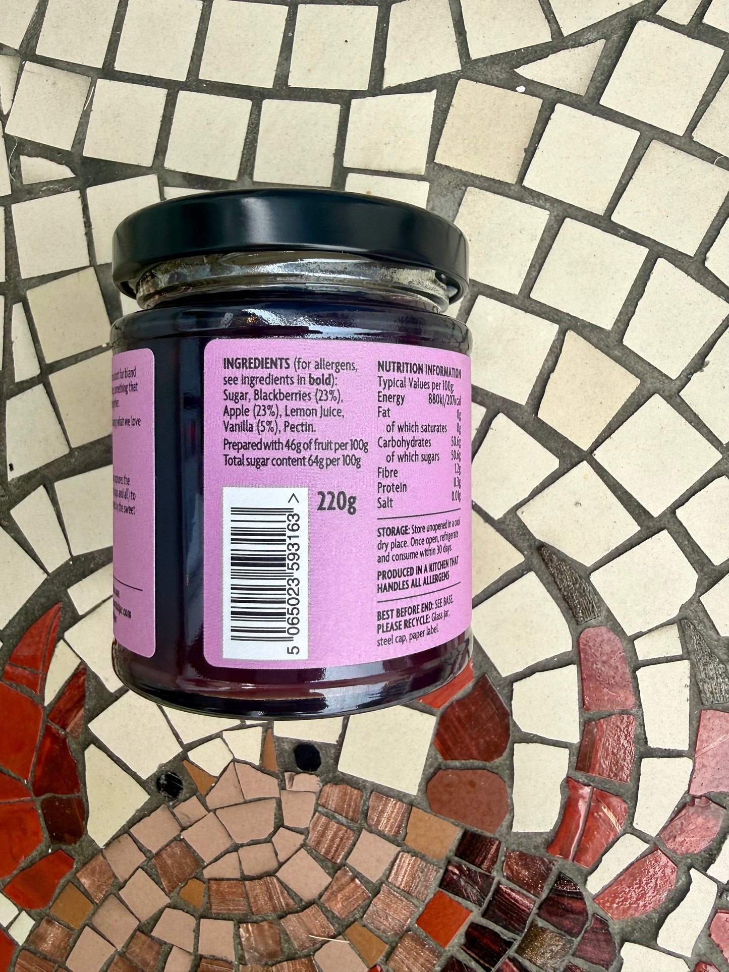 The Cornish Jar Blackberry, Apple and Vanilla Jam