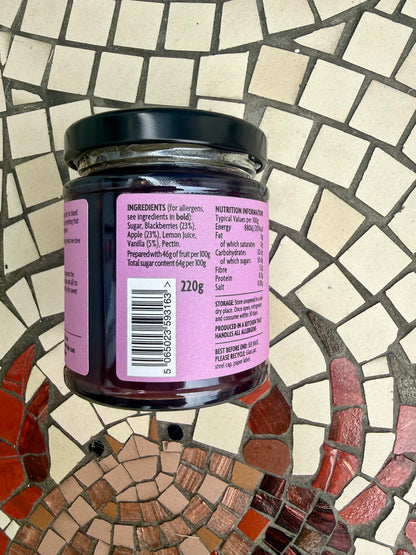 The Cornish Jar Blackberry, Apple and Vanilla Jam